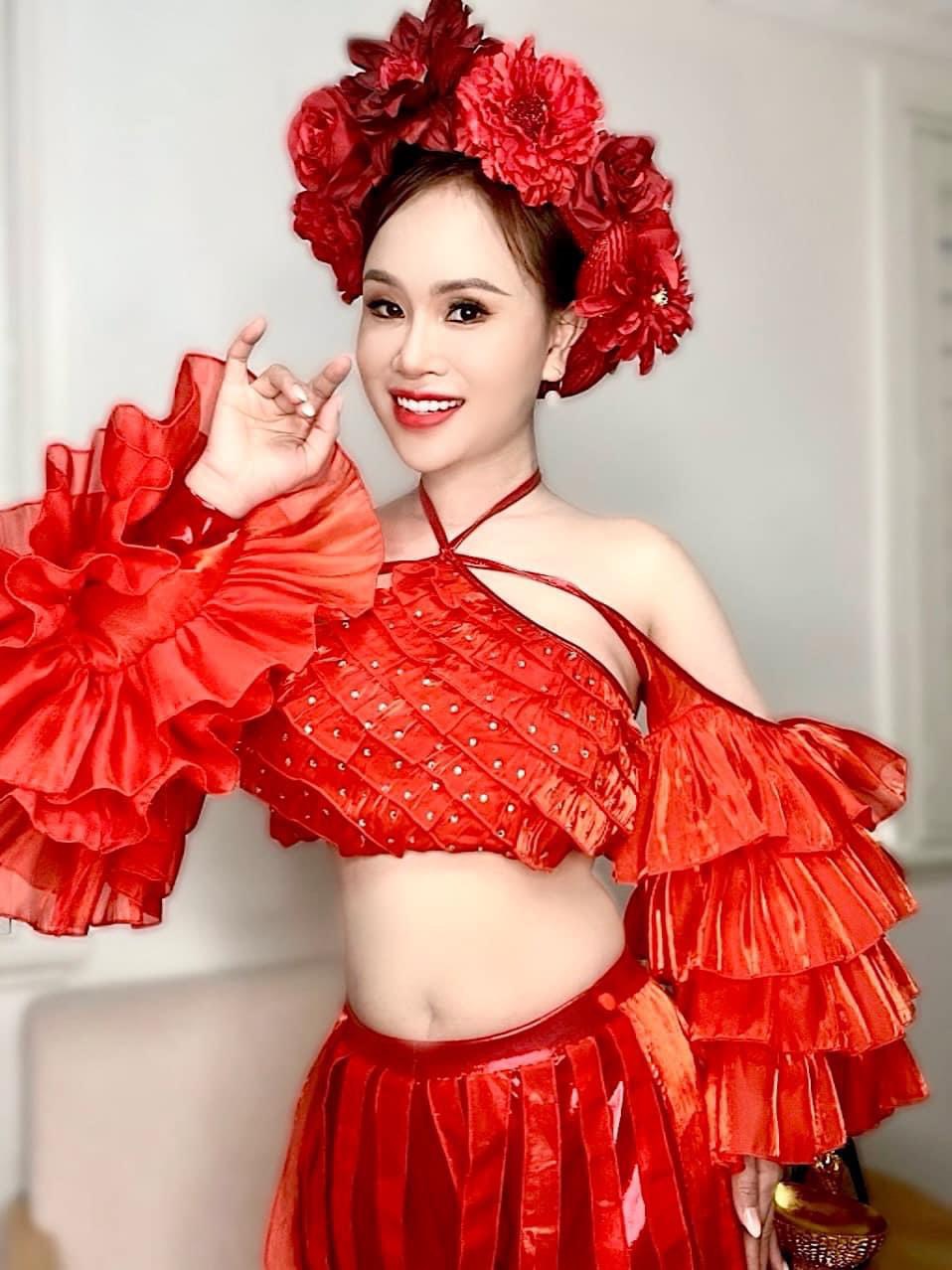 Hành trình 10 năm theo đuổi đam mê ca hát của Như Ngọc Sao Mai - 1