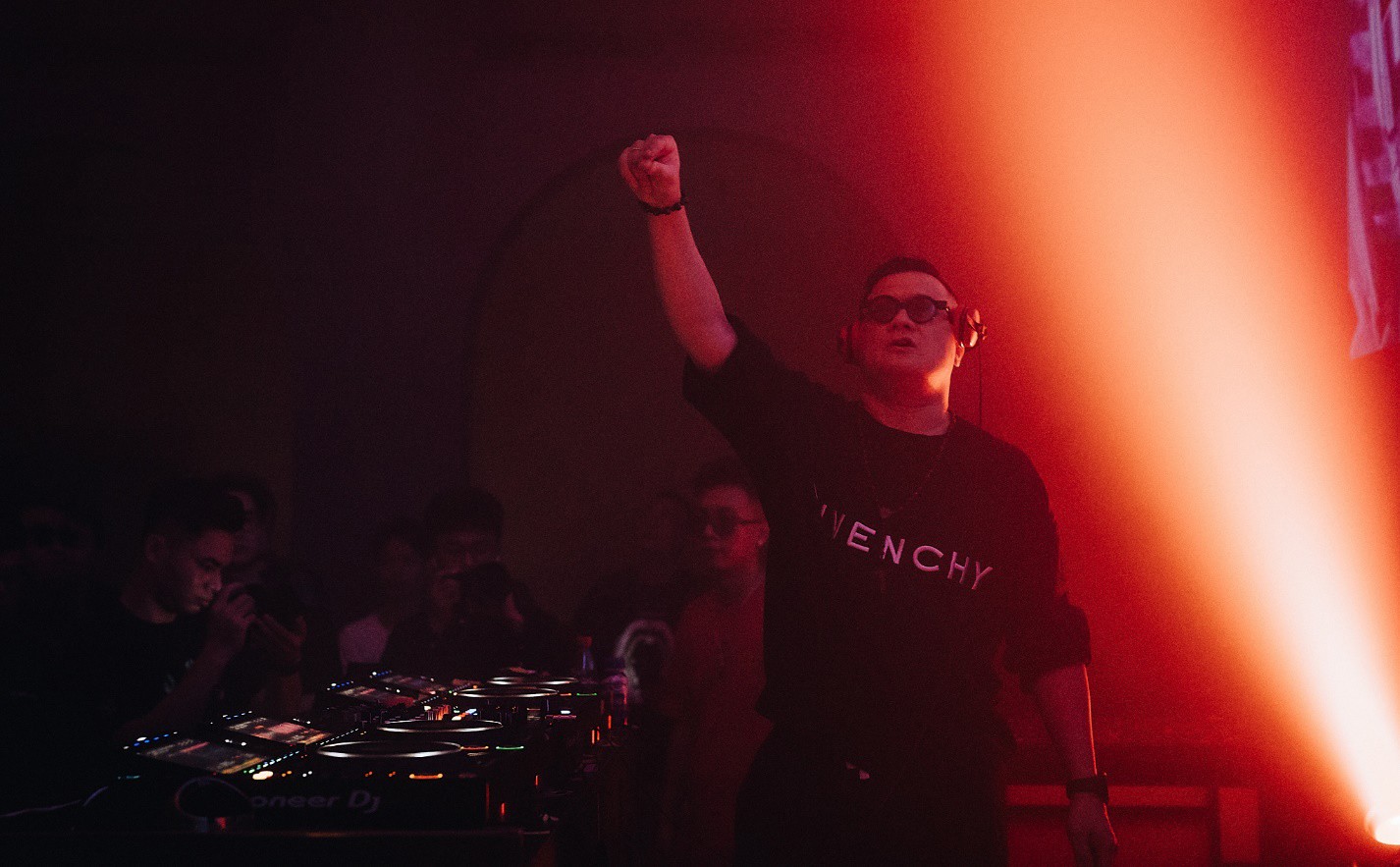 DJ Thiện Hí và buổi diễn dài 9 tiếng: Nhà thám hiểm cảm xúc - 5