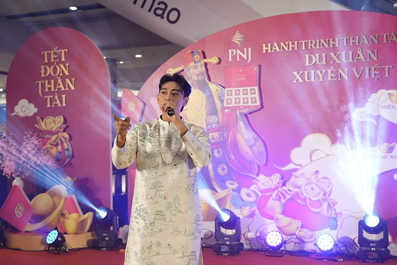 Hành trình Thần Tài PNJ du xuân xuyên Việt, phát lộc đầu năm mới - 2