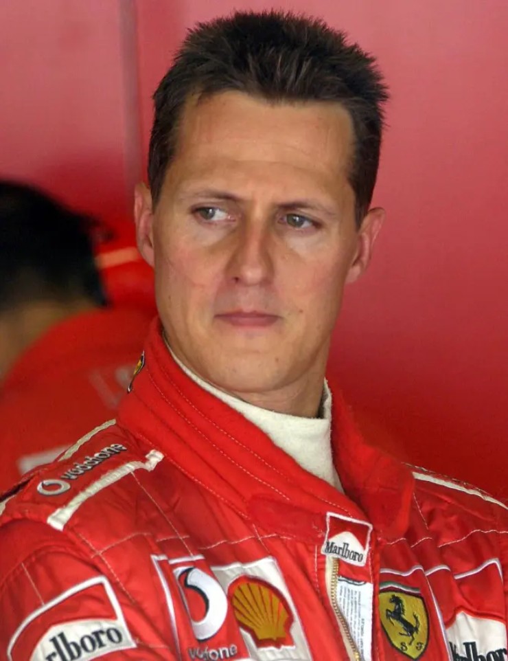 Siêu sao giàu nhất làng đua F1: Schumarcher vắng bóng 10 năm vẫn vượt Hamilton - 1