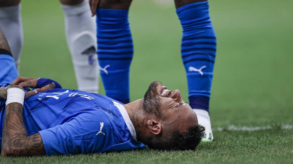Đội cũ sẵn sàng giải cứu Neymar khỏi Ả Rập, chờ "Tiểu Pele" gật đầu - 2