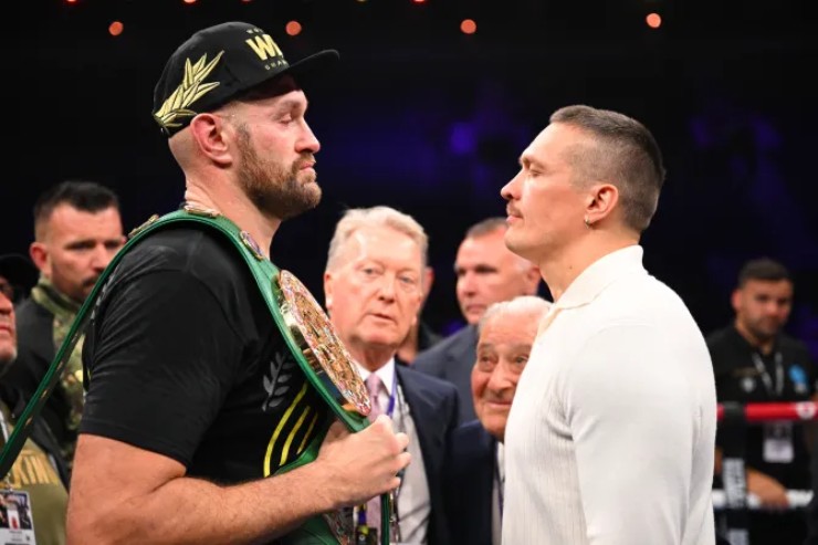 Kinh điển "Vua giang hồ" Fury đấu Usyk dễ có VAR, Pacquiao không thể dự Olympic - 1