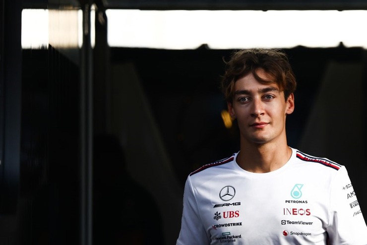 Đua xe F1: Mercedes đau đầu tìm “người kế nghiệp”, cơ hội sẽ trao cho ai? - 2