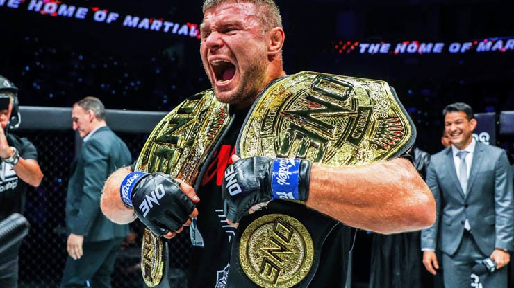 Nóng nhất thể thao tối 3/3: Malykhin ẵm 3 đai ONE Championship - 1