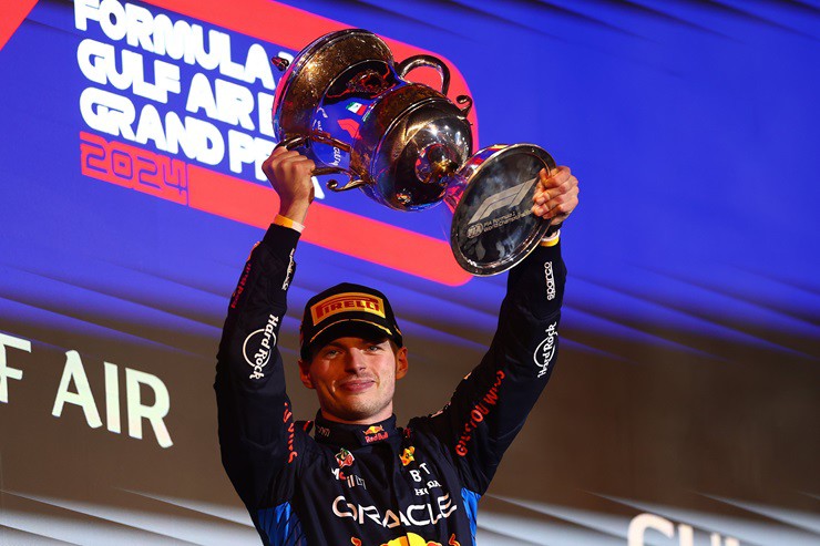 Đua xe F1, Bahrain GP: Verstappen ghi danh lịch sử, Red Bull thắng tuyệt đối - 1