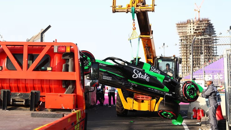Đua xe F1, Saudi Arabian GP: Verstappen giành pole thứ 34 trong sự nghiệp tại Jeddah - 1