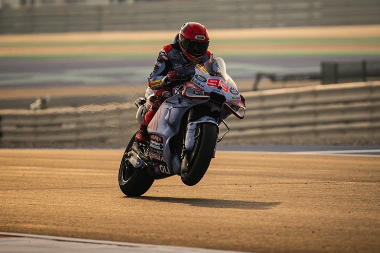 Đua xe MotoGP, Qatar GP: Đẳng cấp nhà vô địch lên tiếng, tân binh “cá mập” ra mắt ấn tượng - 4