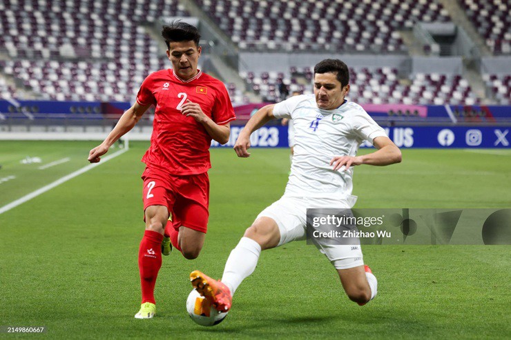 Man City sắp đón tân binh đầu tiên: Trung vệ châu Á, từng đấu U23 Việt Nam - 2