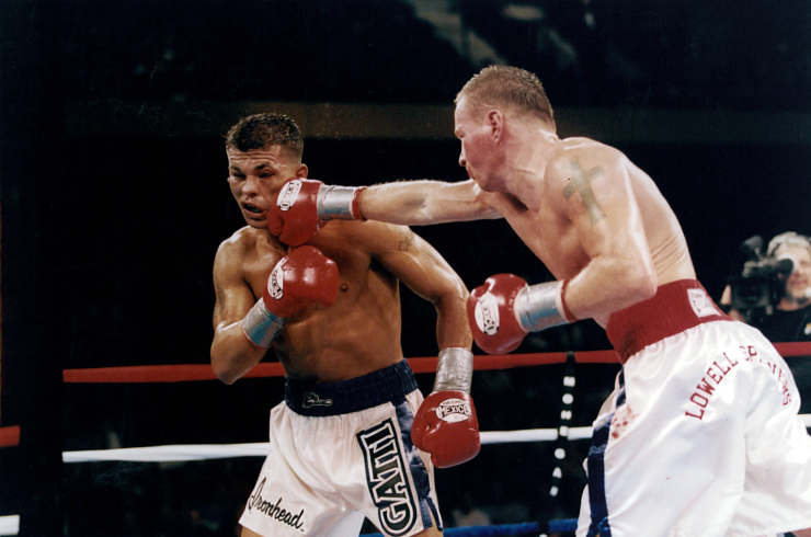 10 trận so găng rung chuyển boxing: Tyson thua "Tí hon", Ali hạ "Người khổng lồ" - 7