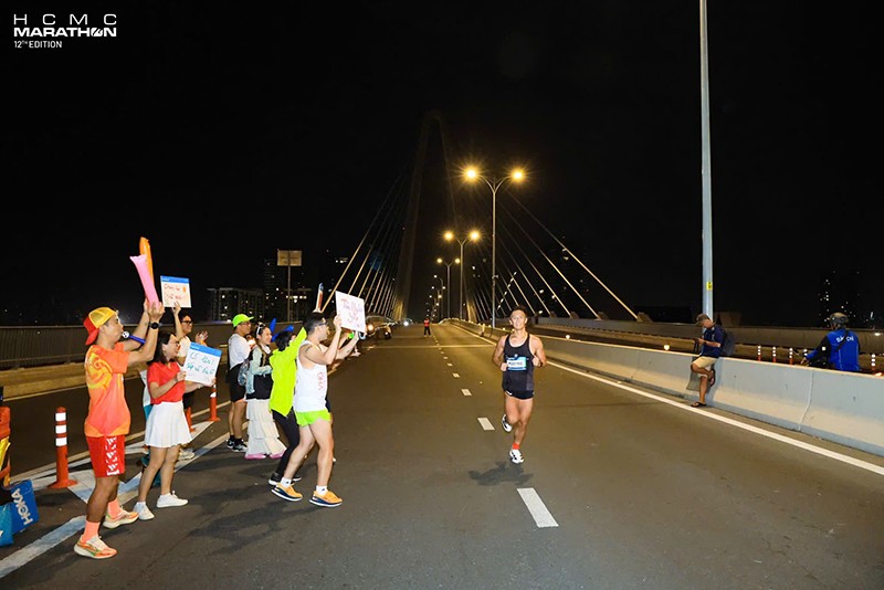 Giải Marathon TP.HCM 2025: Khép lại hành trình đầy cảm xúc cùng những sải bước tự hào - 4