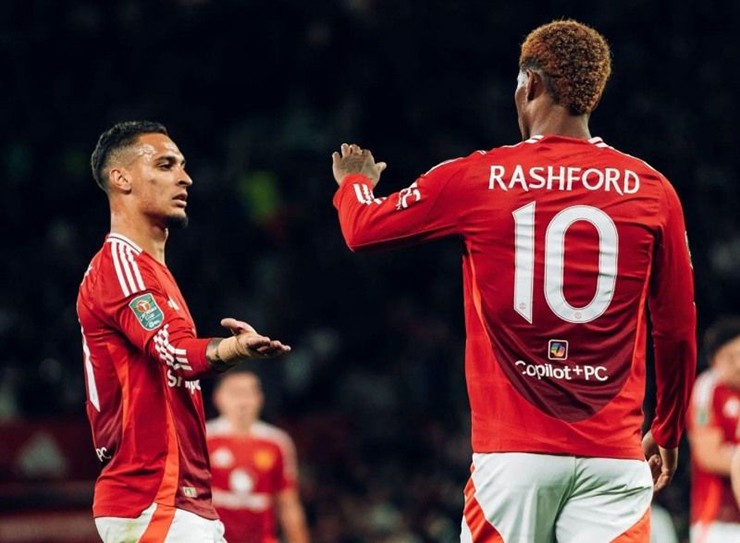 MU mất gần hết cầu thủ chạy cánh, Amorim sai lầm với Rashford và Antony - 2