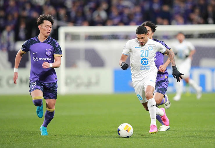 Kết quả bóng đá Sanfrecce Hiroshima - Nam Định: Hiệp 2 vụn vỡ, cái kết ác mộng (Cúp C2 châu Á) - 1