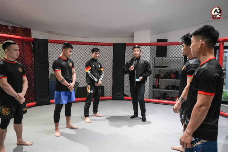 MMA Việt Nam độc đáo nhất Đông Nam Á, sửa luật được đấm "hội đồng" như Tây - 6