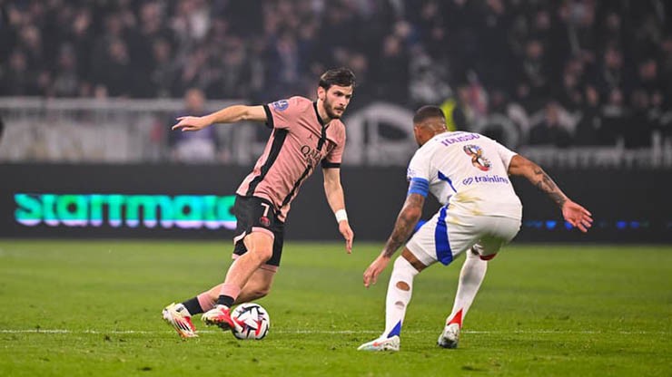 PSG bị cáo buộc phạm luật vụ Kvaratskhelia, nguy cơ hủy trận thắng Ligue 1 - 2
