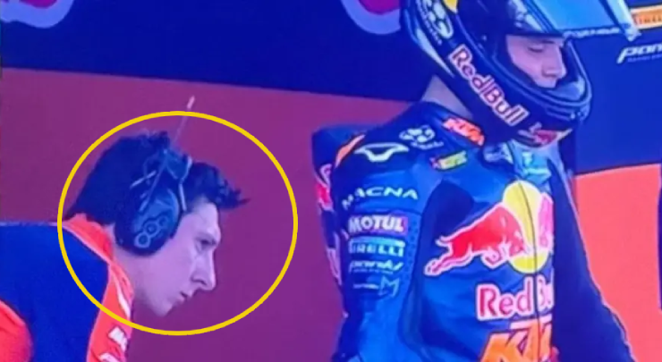Tròn mắt xem "Messi bỏ đá bóng làm thợ sửa xe" cho tay đua MotoGP - 1