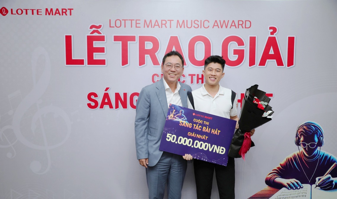 Trao giải Cuộc thi sáng tác bài hát về LOTTE Mart 2024 - 1