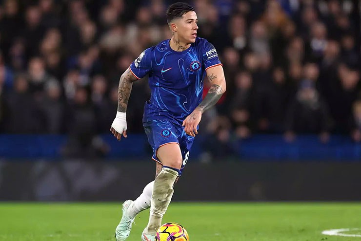 Real Madrid tính mua Enzo Fernandez, Chelsea chốt đơn với giá "miễn thương lượng" - 2