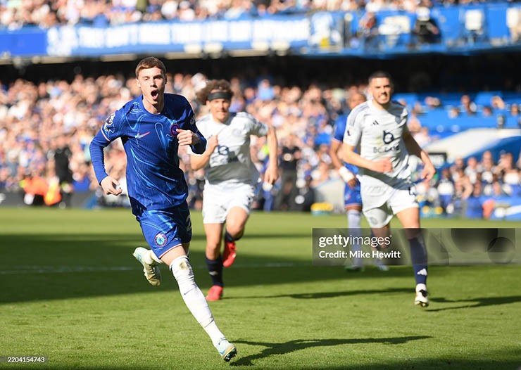 Arsenal dính "virus FIFA", MU đón tin vui từ Maguire khi Ngoại hạng Anh trở lại - 2