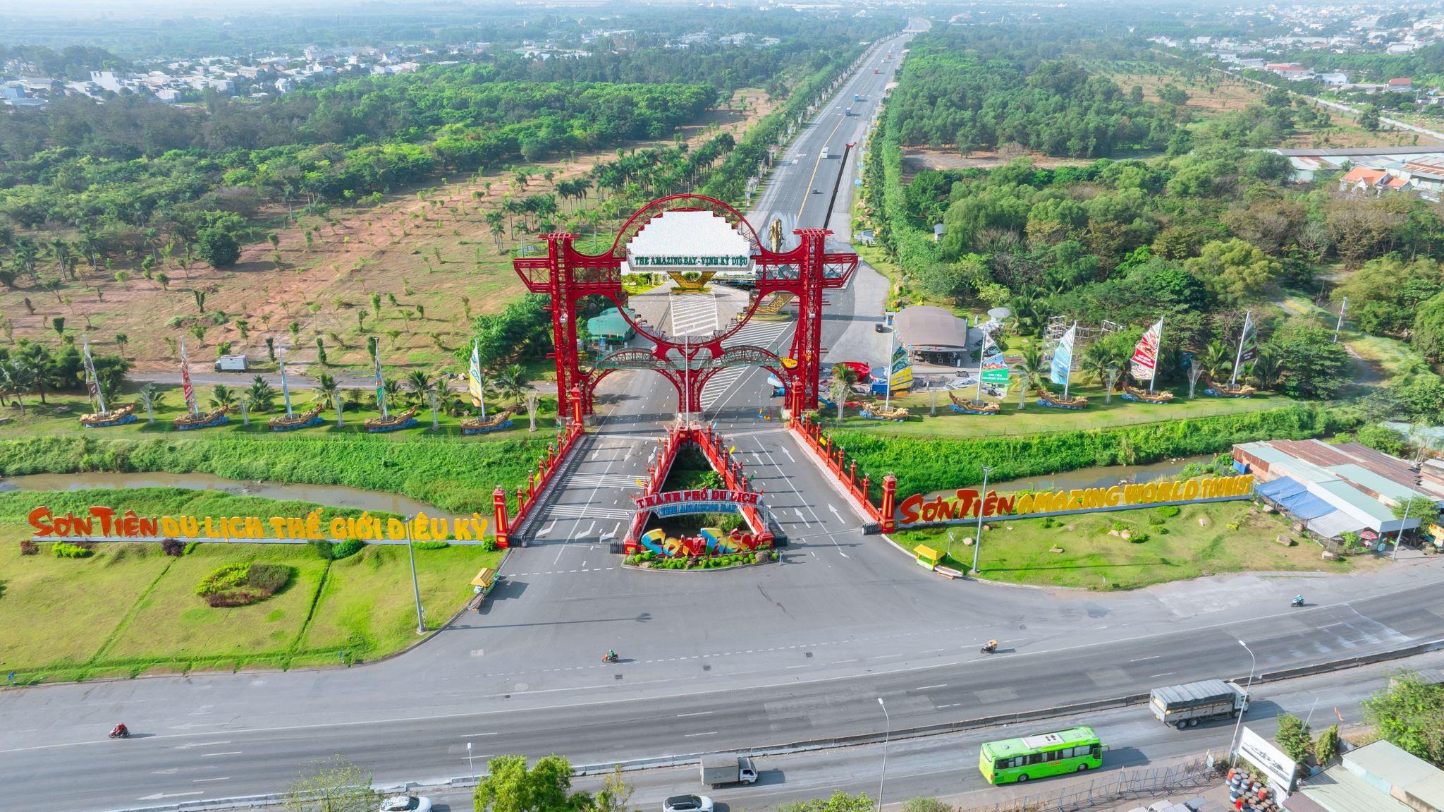 Một ngày xanh thật xanh giữa lòng thành phố du lịch Sơn Tiên - 1