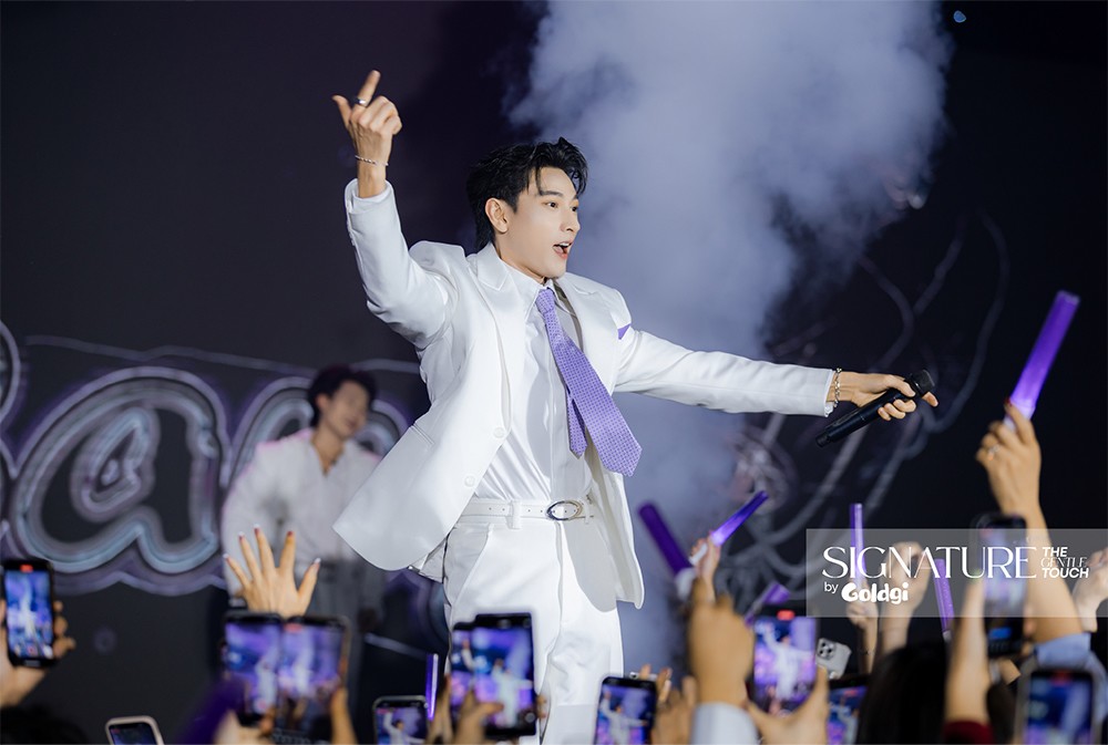Isaac khuấy động sân khấu Goldgi SIGNATURE bằng một “concert thu nhỏ” - 6