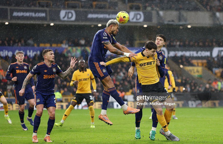 Nóng bảng xếp hạng Ngoại hạng Anh: Aston Villa sảy chân, Arsenal hưởng lợi đua vô địch - 2