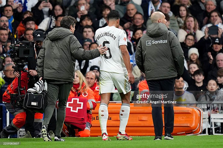 Bellingham bật khóc rời sân vì chấn thương, ĐT Anh chịu tổn thất trước World Cup - 2