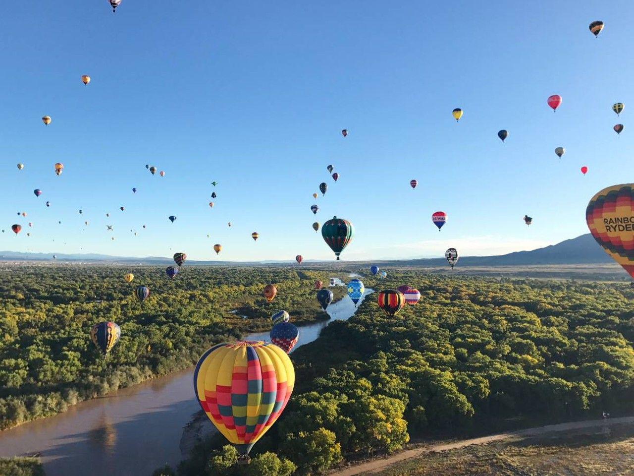Mới chạm ngõ Xuân, Cần Giờ đã “bật mood” lễ hội: Du khách ùn ùn chốt lịch về thiên đường xanh ăn Tết sớm - 5