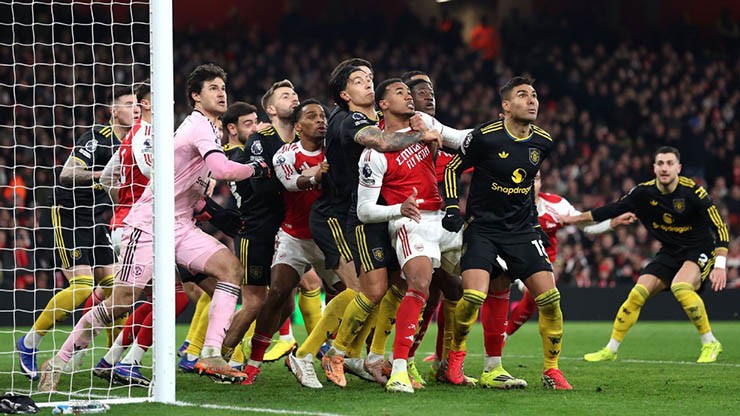 Tuyệt chiêu cố định của Arsenal gây hại cho Ngoại hạng Anh như thế nào? - 2