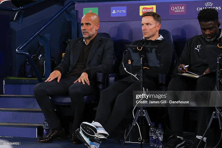 Đế chế Man City suy yếu: Đã đến lúc Guardiola rời đi, để duy trì sự vĩ đại - 2