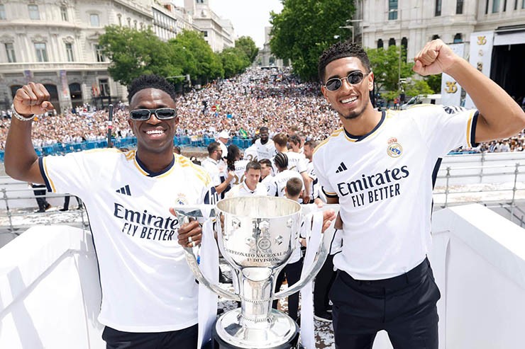 Gạt Vinicius & Bellingham, Real Madrid muốn xây Mbappe thành biểu tượng như Ronaldo - 2