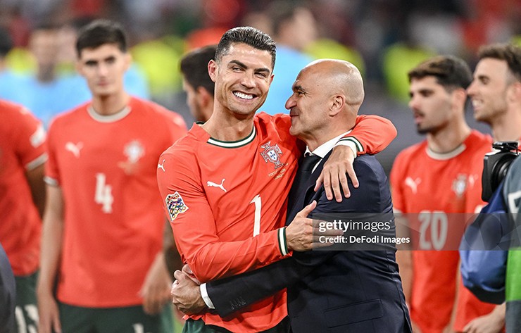 Mourinho sắp tái hợp Ronaldo, ngồi ghế nóng tuyển Bồ Đào Nha sau World Cup 2026 - 2