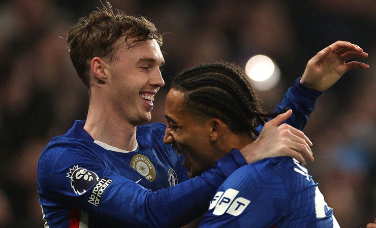 Chelsea đánh rơi 3 điểm vì sai lầm phòng ngự, phơi bày hai bộ mặt trái ngược - 2