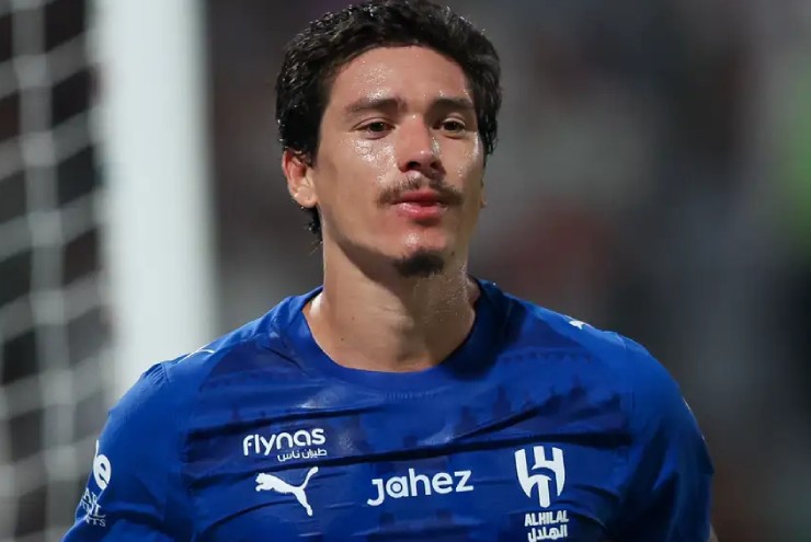 Nunez từng có giá 100 triệu euro rơi cảnh khốn khổ, bị đại gia Al Hilal bỏ rơi - 1