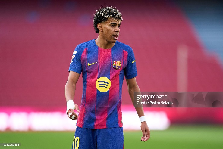 Barcelona bỏ xa Real Madrid về doanh thu, MU đứng hạng mấy? - 1