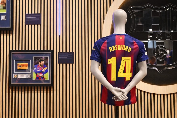 Barcelona bỏ xa Real Madrid về doanh thu, MU đứng hạng mấy? - 2