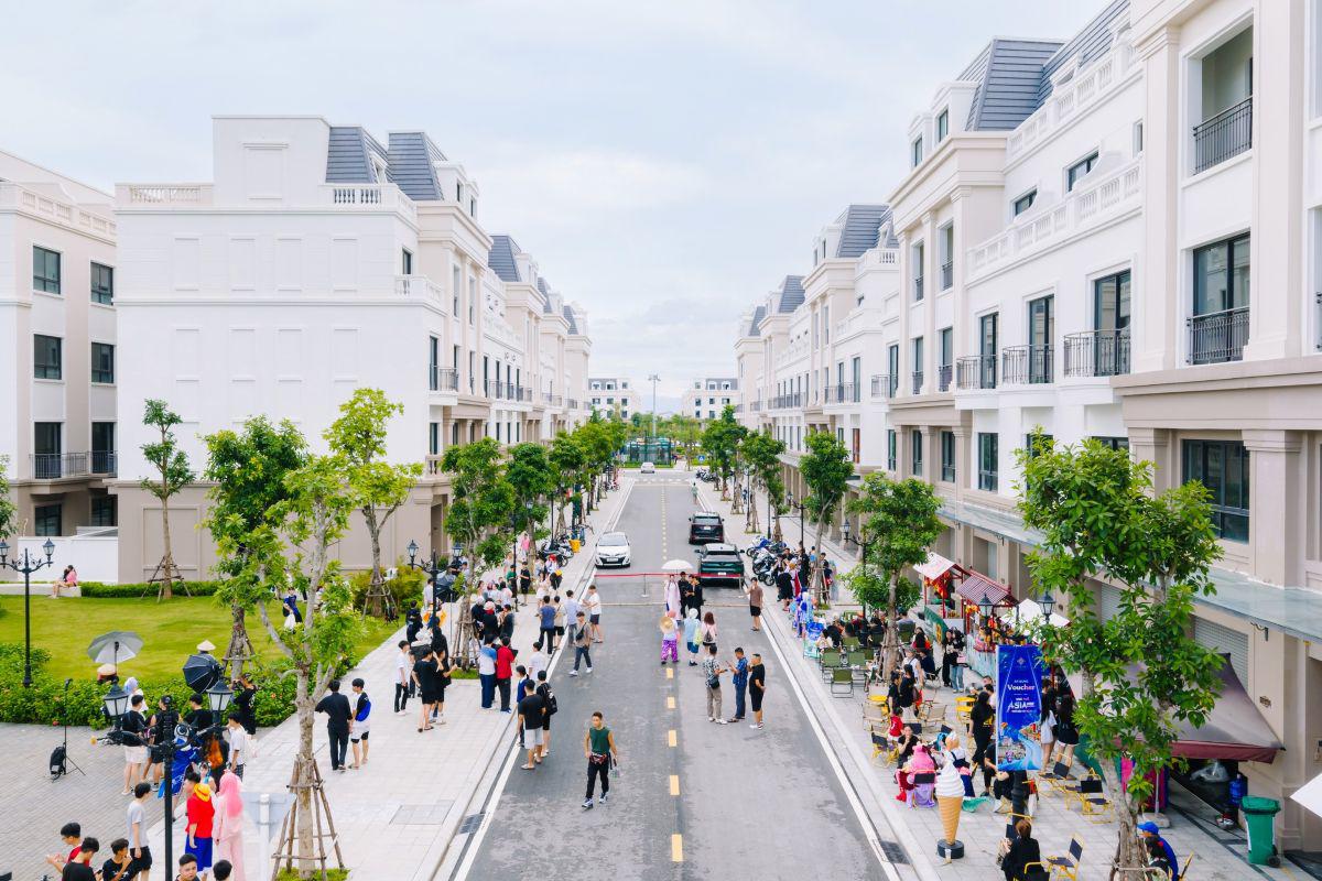 Từ phố sự kiện đến tâm điểm tiêu dùng: Asia Vibe thành điểm phải đến trên hành trình du lịch Móng Cái - 2