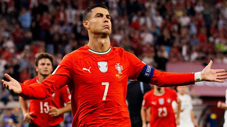 Al Nassr xác nhận Ronaldo chấn thương nặng, nguy cơ vắng World Cup 2026 - 3