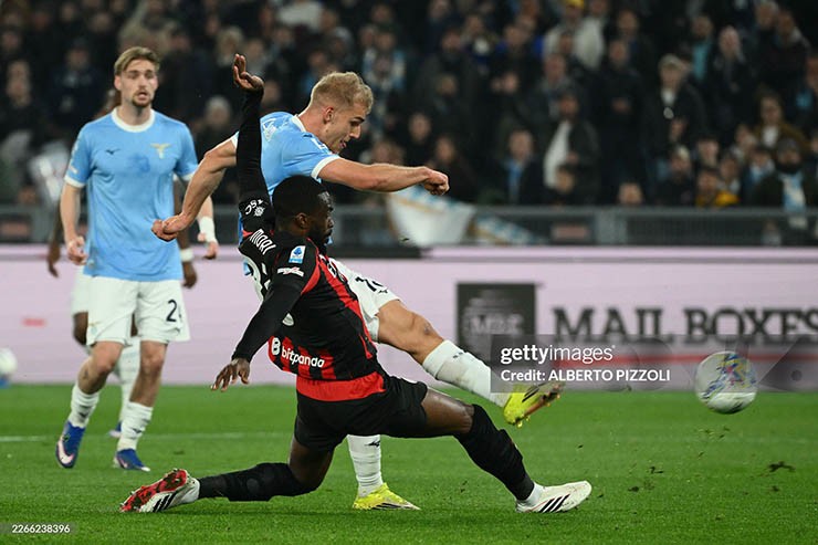 Kết quả bóng đá Lazio - AC Milan: Đòn đau phút 26, đoạn tuyệt giấc mơ (Serie A) - 1