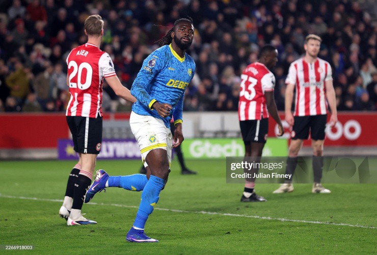 Kết quả bóng đá Brentford - Wolverhampton: Ngược dòng ngoạn mục, "kẻ cùng đường" vùng lên (Ngoại hạng Anh) - 1