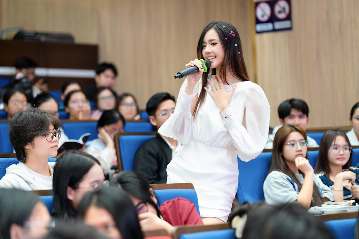 Các nghệ sĩ trẻ đồng hành cùng Hành trình Từ Trái Tim, lan tỏa chí lớn cho thế hệ mới - 6