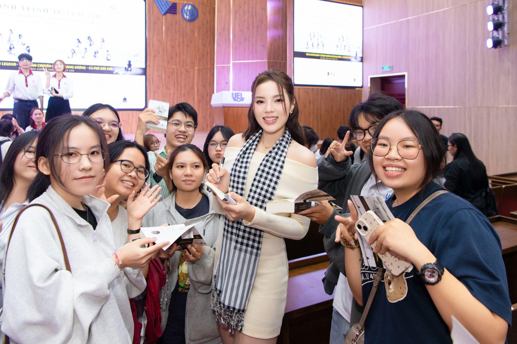 Các nghệ sĩ trẻ đồng hành cùng Hành trình Từ Trái Tim, lan tỏa chí lớn cho thế hệ mới - 7