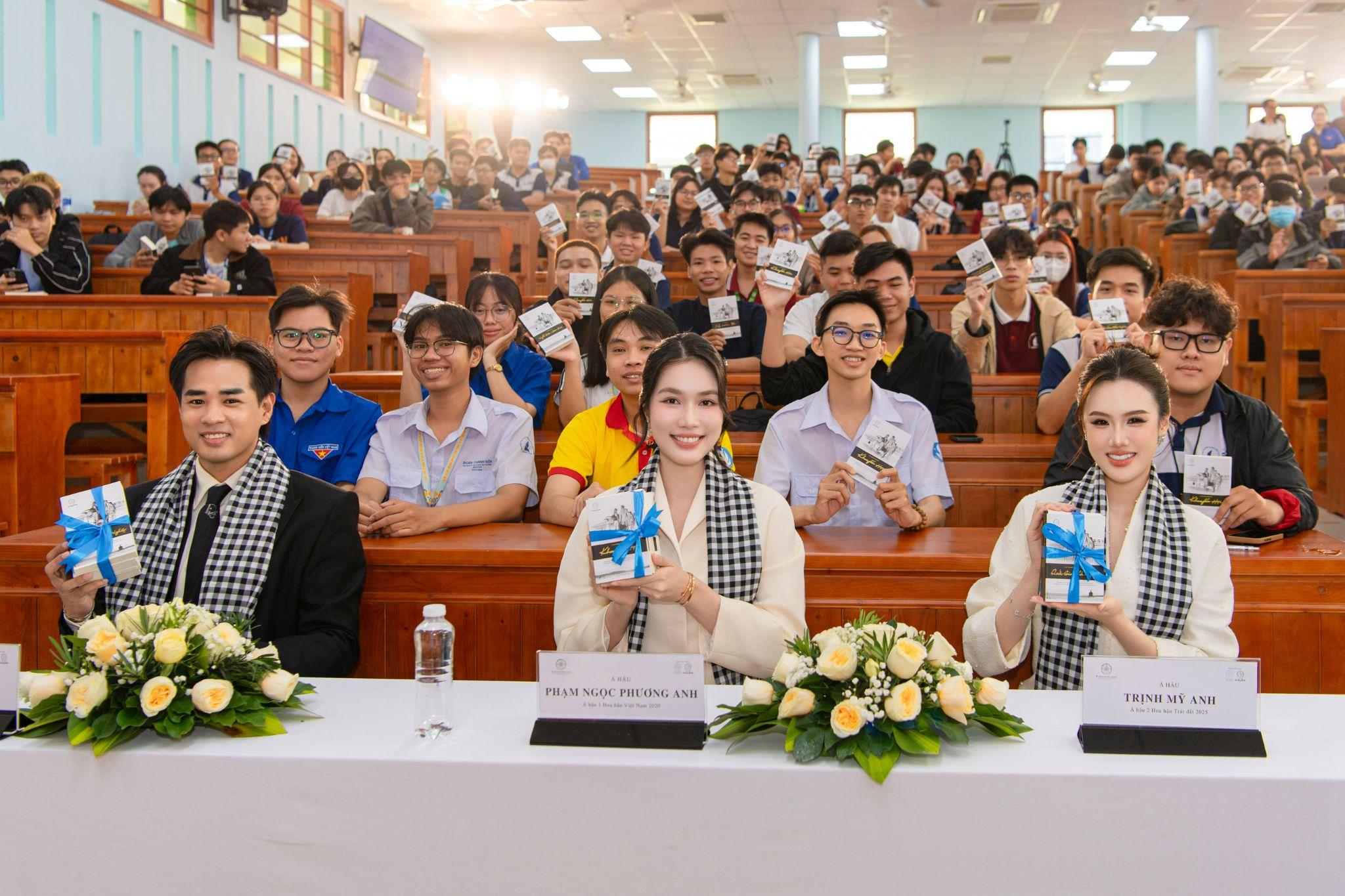 Các nghệ sĩ trẻ đồng hành cùng Hành trình Từ Trái Tim, lan tỏa chí lớn cho thế hệ mới - 2