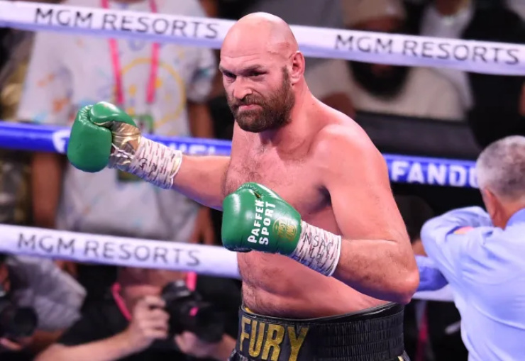 Tyson Fury bị phế ngôi "Vua boxing hạng nặng", tôn vinh chiến binh quả cảm - 2