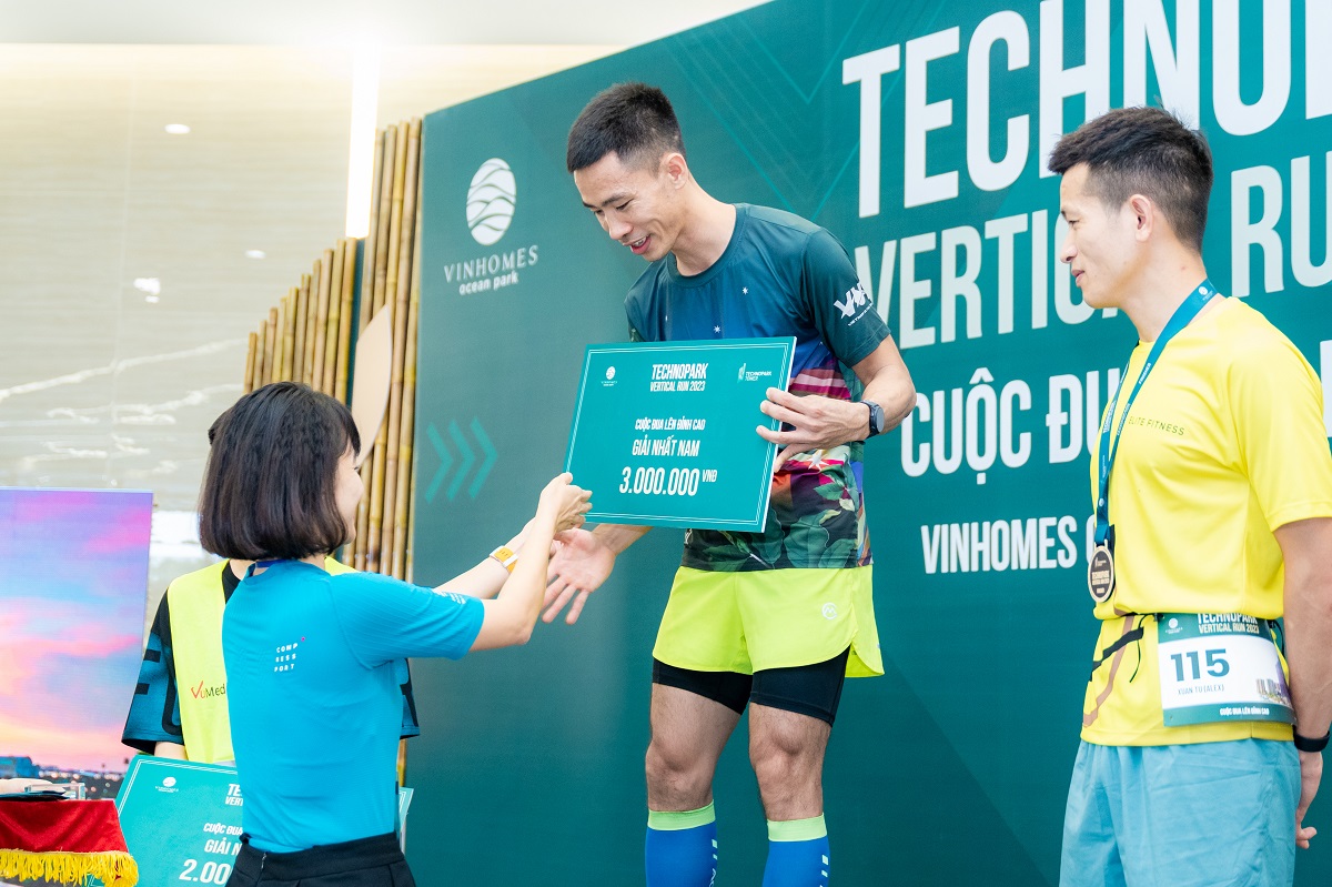 TechnoPark Vertical Run 2023 - Chinh phục tòa nhà thông minh theo tiêu chuẩn TOP10 thế giới - 4