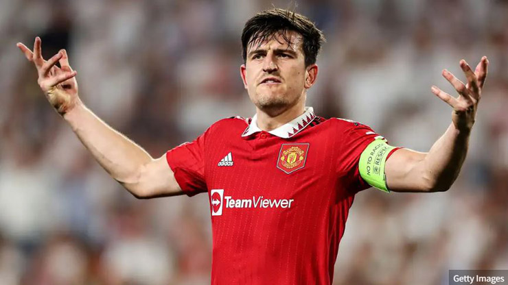 Chuyển nhượng MU: Tottenham muốn giải cứu Maguire khỏi Old Trafford - 1