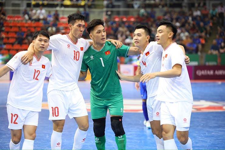 Kết quả bóng đá Việt Nam - Thái Lan: Minh Quang ghi bàn, giật vé tứ kết (Futsal châu Á) - 2