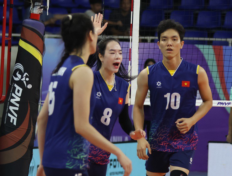 Kết quả bóng chuyền ĐT nữ Việt Nam - Kazakhstan: Bích Tuyền tỏa sáng, đoạt vé bán kết (AVC Challenge Cup) - 2