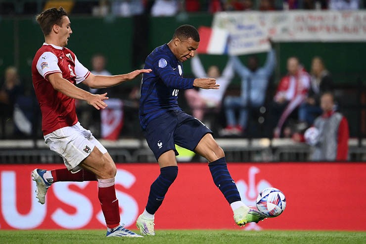 Comment on HOT EURO match: France vs Austria proves bravery, Belgium waits for talent Lukaku - De Bruyne - 1