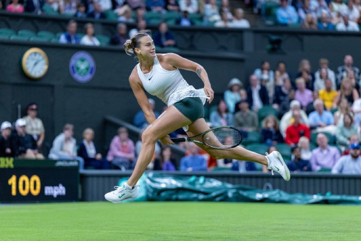 "Hoa mắt" y phục VĐV nữ ở Wimbledon 2024: Ngoài váy, trong "quần đùi" nhiều màu - 3