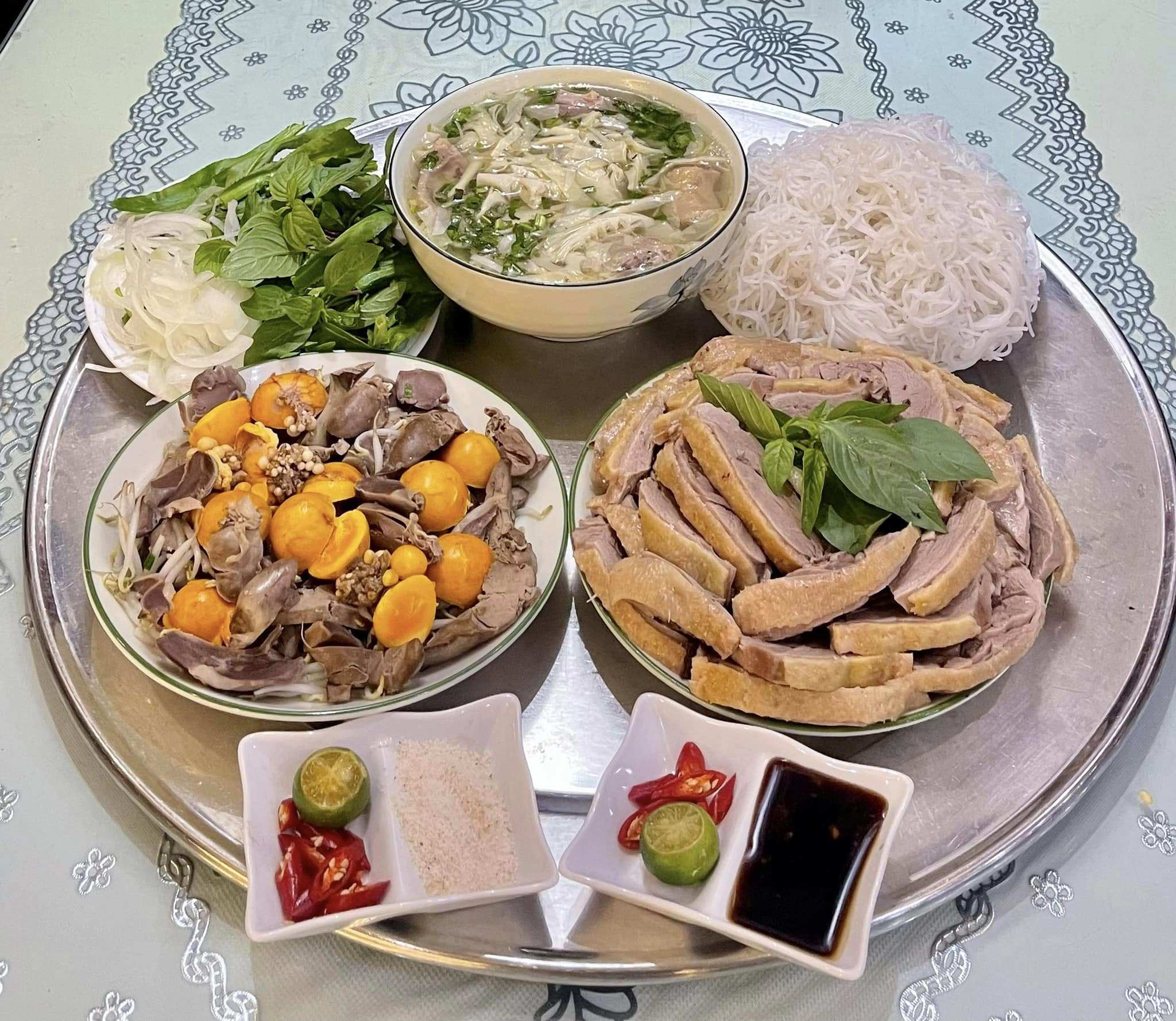 Những mâm cơm giản dị khiến ai nhìn thấy cũng thèm cơm nhà - 10
